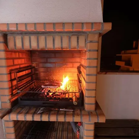 Apartament Vitoria I - Terrace & Sea View Nazaré